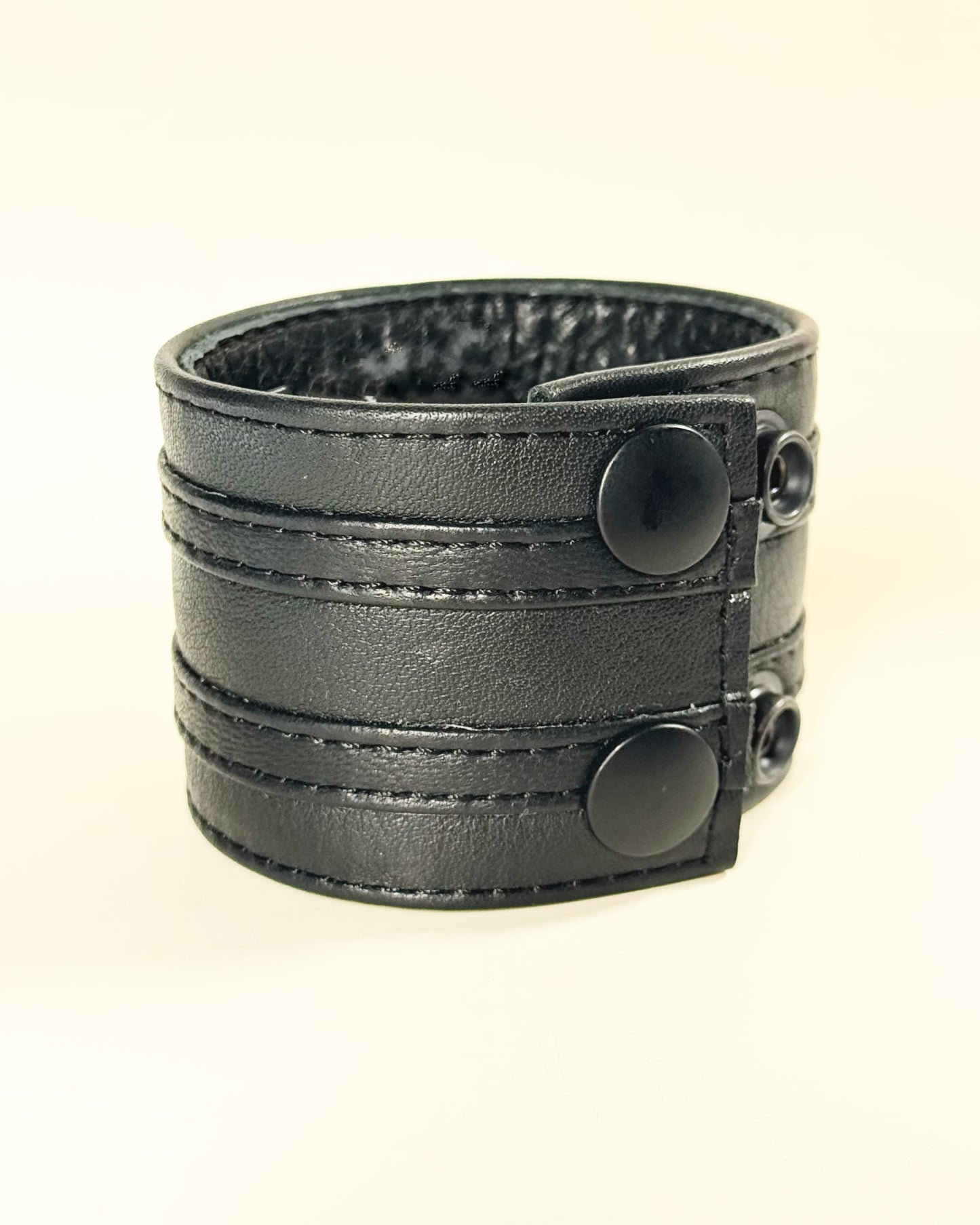 LEATHER NYLON WRIST CUFF