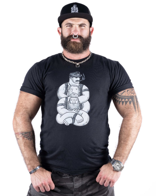 LEATHER DADDIES T-SHIRT